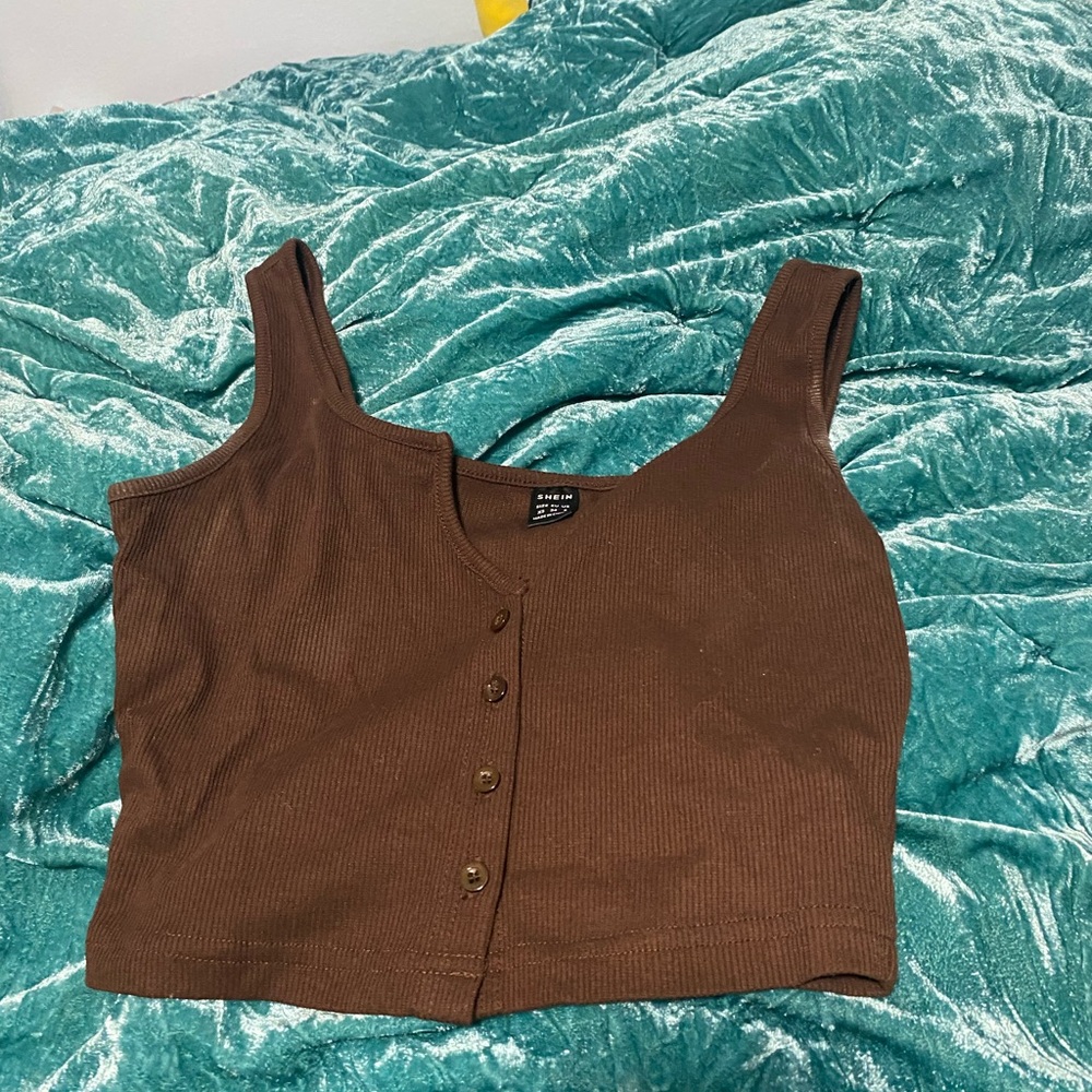 Don’t wear this anymore, SHEIN crop tank top.